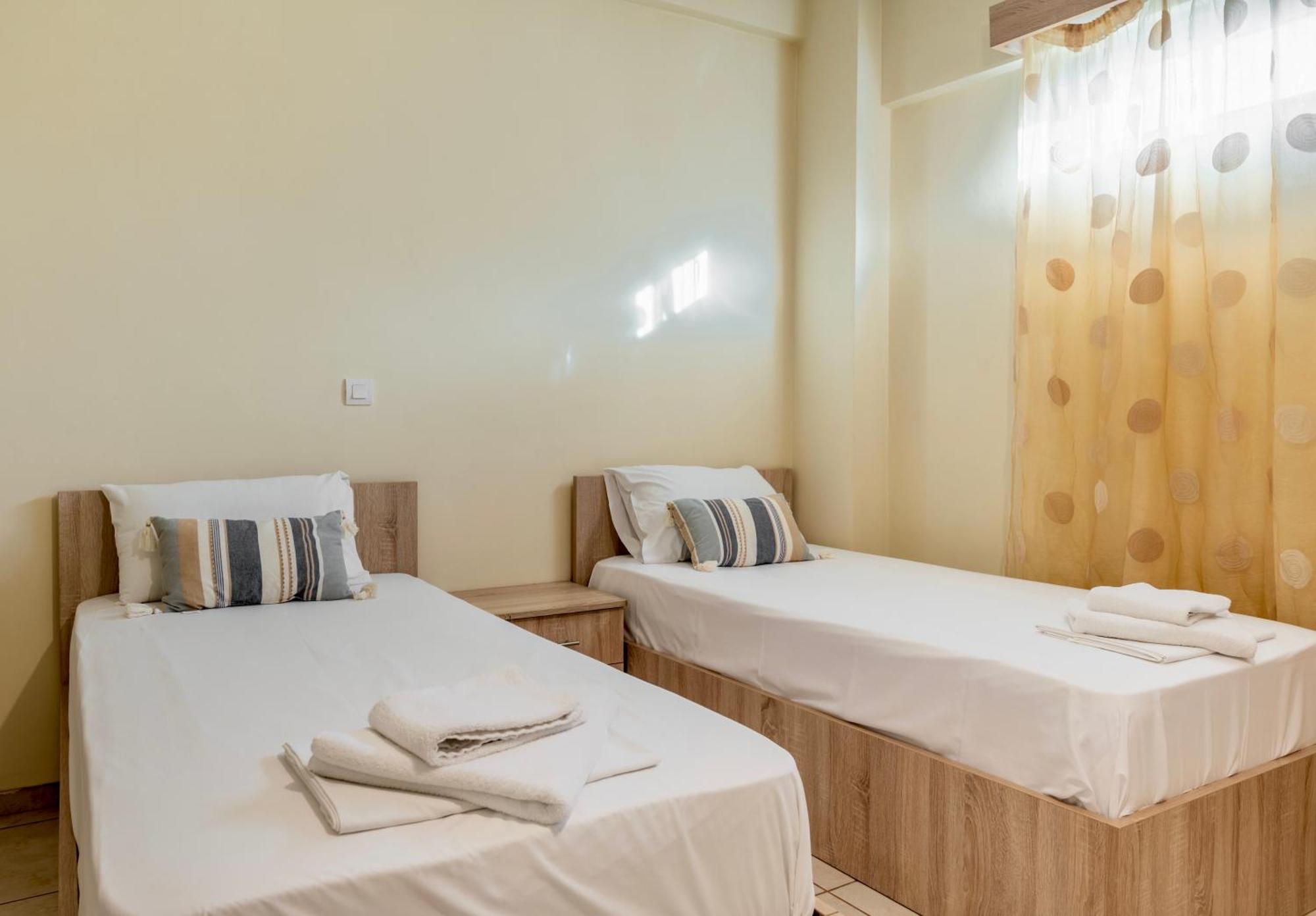Fontana Luxury Rooms Mytilíni Buitenkant foto