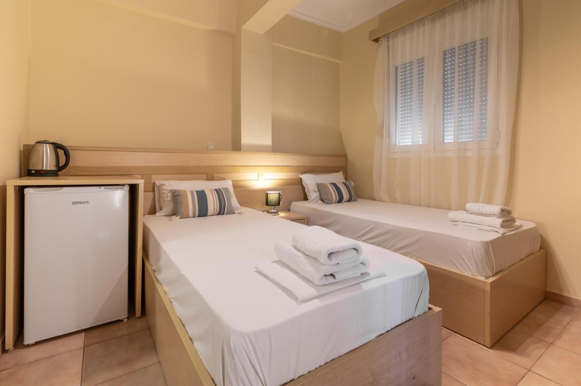 Fontana Luxury Rooms Mytilíni Buitenkant foto